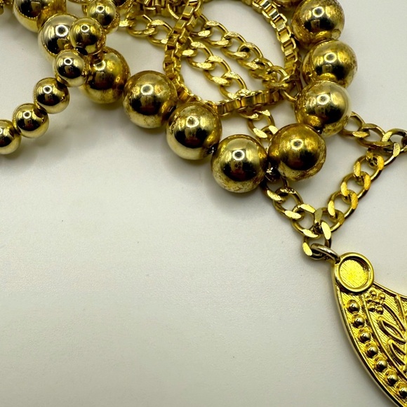 Victoria Emerson Gold-tone Multi Layered Floral Beaded Chain Statement Necklace - Picture 4 of 7